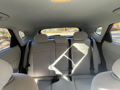 Used 2025 Hyundai Kona SEL image 34