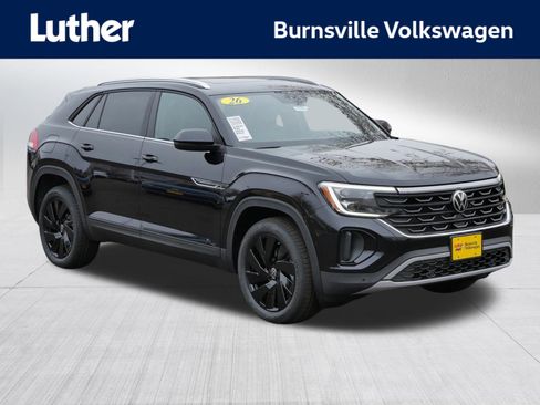 New 2026 Volkswagen Atlas Cross Sport SE image 1