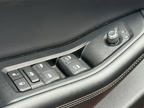 Used 2024 Jeep Grand Cherokee Altitude image 20