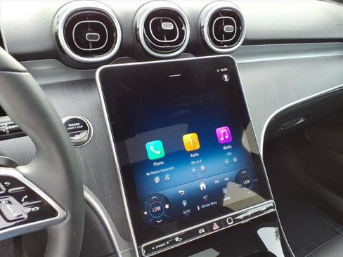 Used 2025 Mercedes-Benz C 300 4MATIC Sedan image 5