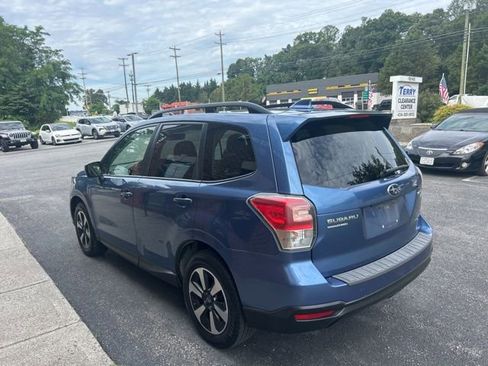 Used 2017 Subaru Forester 2.5i Premium w/ Popular Package #2A AWD/4WD image 3