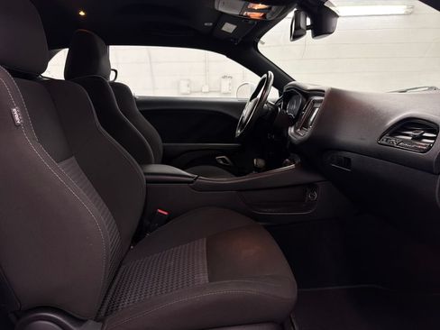 Used 2023 Dodge Challenger GT RWD image 29
