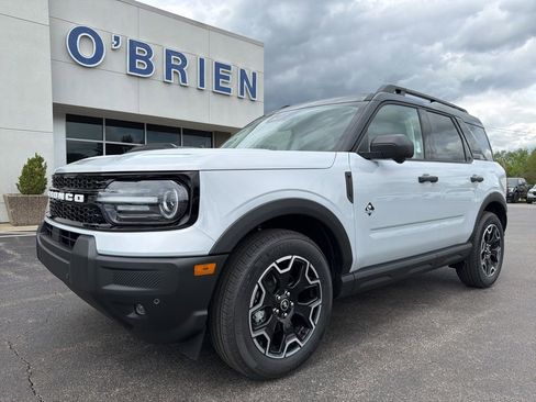New 2026 Ford Bronco Sport Outer Banks AWD/4WD image 1