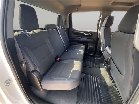 Used 2025 Chevrolet Silverado 1500 LT RWD image 20