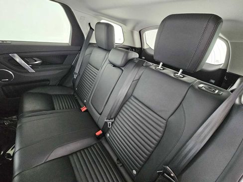 Used 2024 Land Rover Discovery Sport S image 17