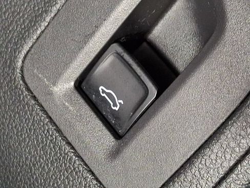 Used 2023 Volkswagen Atlas SE w/ Panoramic Sunroof Package AWD/4WD image 27