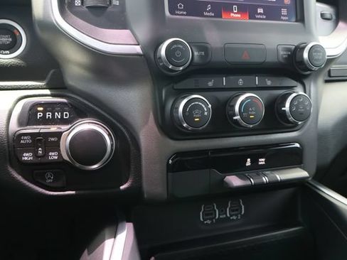 Used 2023 RAM 1500 Lone Star AWD/4WD image 12