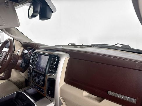 Used 2017 RAM 2500 Laramie AWD/4WD image 28
