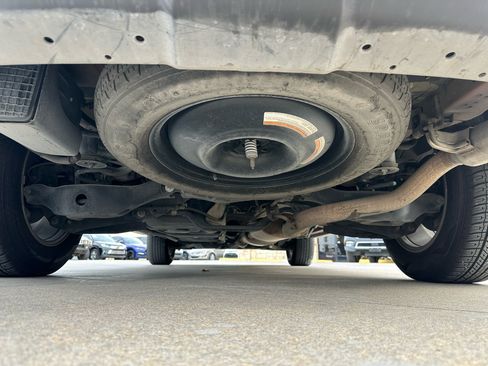 Used 2019 Nissan Pathfinder SV image 31