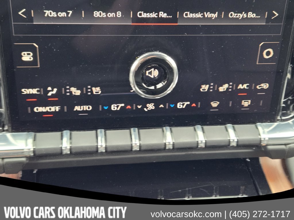Used 2025 GMC Yukon XL Denali w/ Sun & Power Step Package AWD/4WD image 15