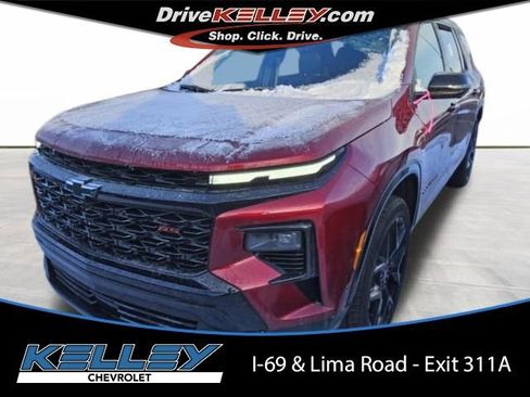Used 2024 Chevrolet Traverse RS w/ LPO, Floor Liner Package image 1
