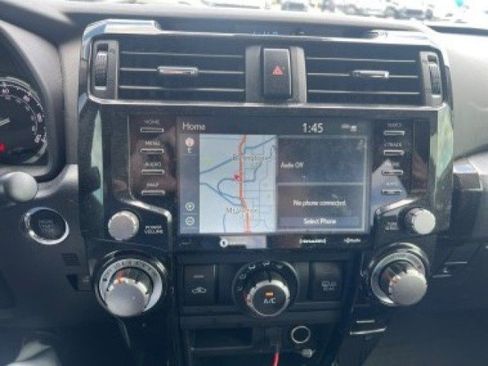 Used 2023 Toyota 4Runner TRD Off-Road Premium w/ Off Road Premium Plus Package AWD/4WD image 9