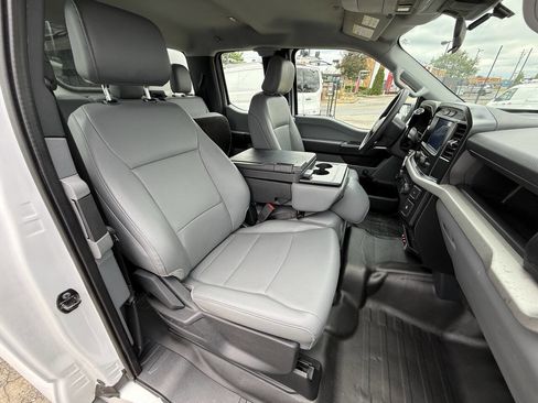 Used 2022 Ford F150 XL RWD image 10