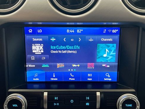 Used 2020 Ford Mustang Premium RWD image 10