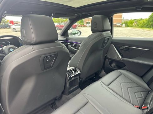 New 2026 BMW 530i xDrive w/ Premium Package AWD/4WD image 22