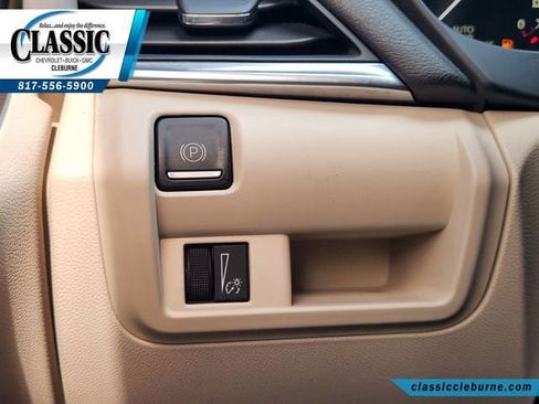 Used 2023 Cadillac CT4 Luxury w/ Cold Weather Package image 35