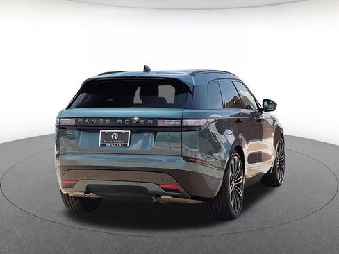 Used 2026 Land Rover Range Rover Velar Dynamic SE AWD/4WD image 5