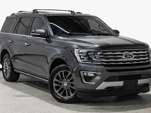 Used 2019 Ford Expedition Limited w/ Cargo Package image 4