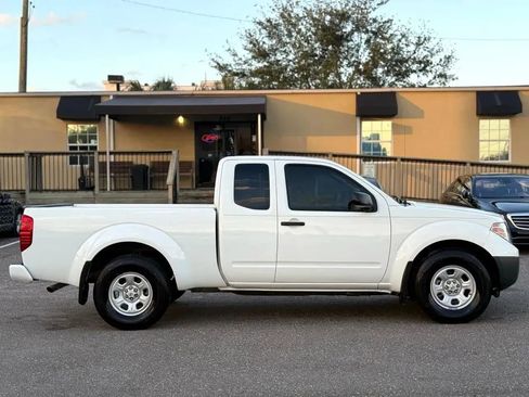 Used 2021 Nissan Frontier S RWD image 5