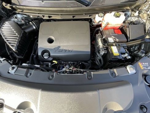 Certified 2023 Chevrolet Traverse LT w/ LT Premium Package image 19