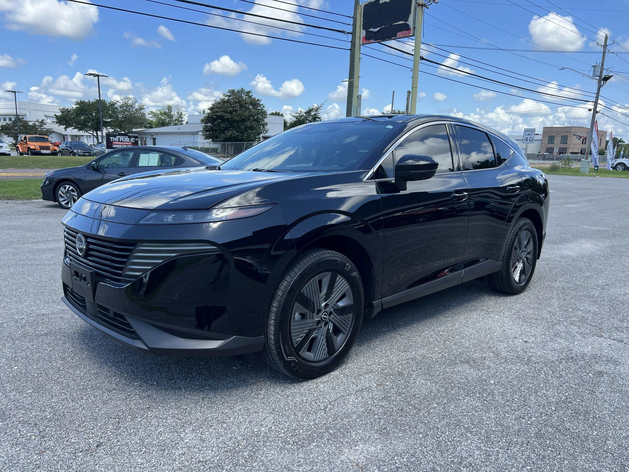 Used 2025 Nissan Murano SL AWD/4WD image 8
