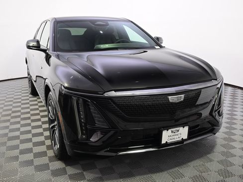 New 2026 Cadillac Lyriq Premium Sport w/ LPO, Floor Liner Package AWD/4WD image 9