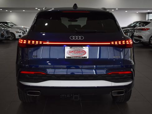 Used 2025 Audi Q5 Premium w/ Premium Plus AWD/4WD image 10
