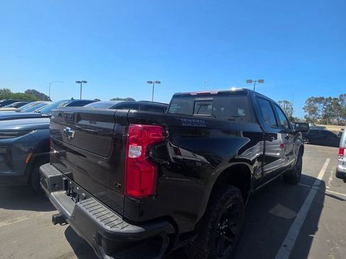 Used 2024 Chevrolet Silverado 1500 LT Trail Boss w/ LT Trail Boss Premium Package image 4