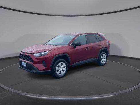 Certified 2025 Toyota RAV4 LE image 4