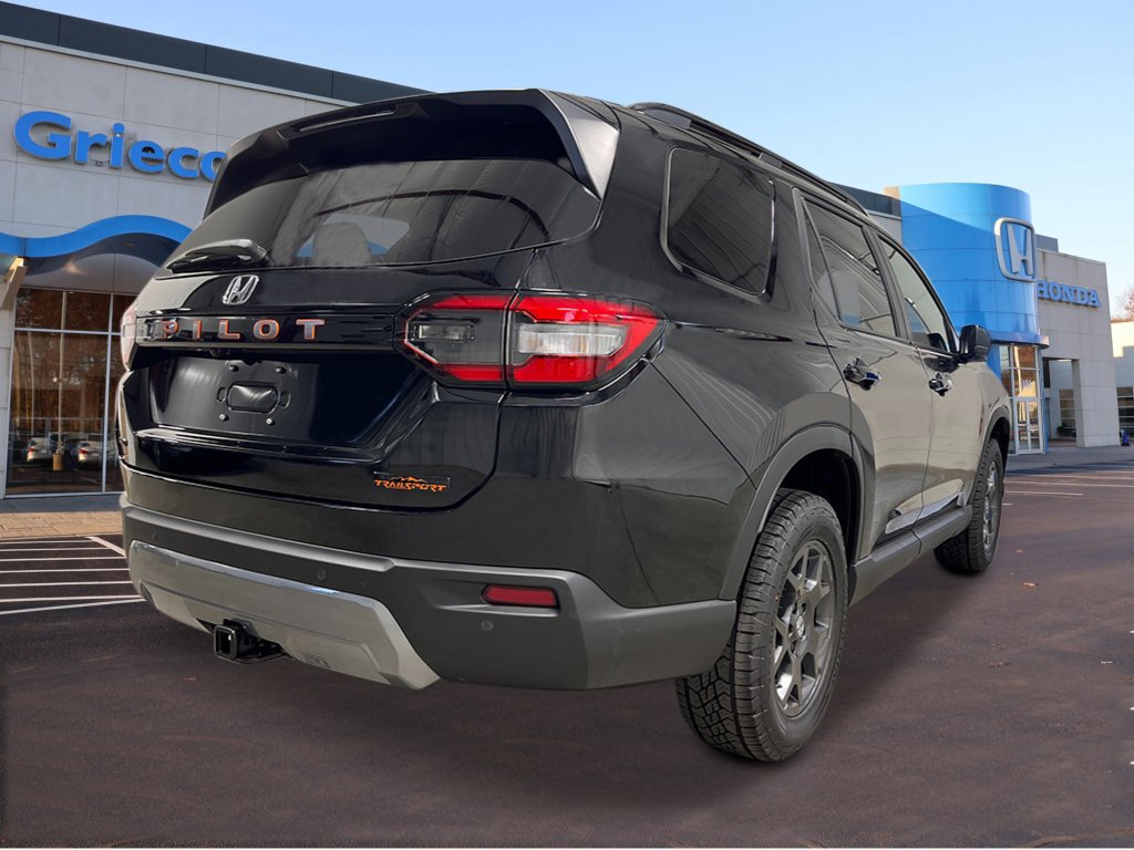 New 2026 Honda Pilot TrailSport image 5