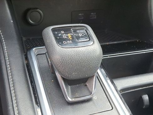 Used 2022 Nissan Pathfinder SL image 13