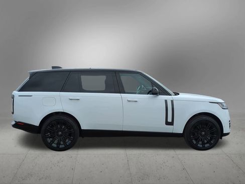 New 2025 Land Rover Range Rover Long Wheelbase SE image 7