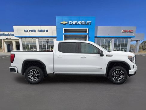 Used 2026 GMC Sierra 1500 AT4 w/ AT4 Premium Package AWD/4WD image 7