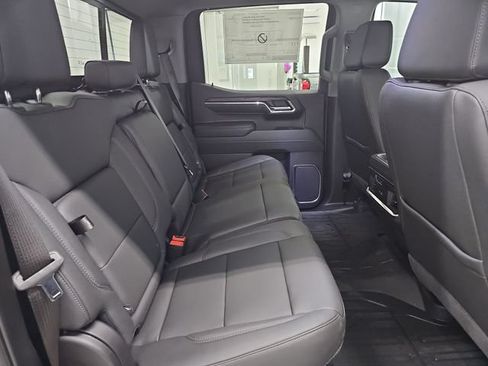 New 2026 GMC Sierra 1500 SLT w/ SLT Premium Plus Package AWD/4WD image 31