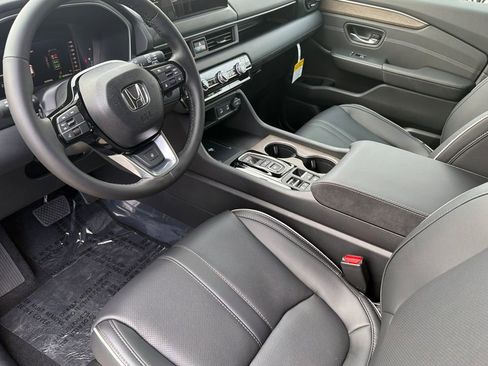 New 2026 Honda Pilot Elite image 10