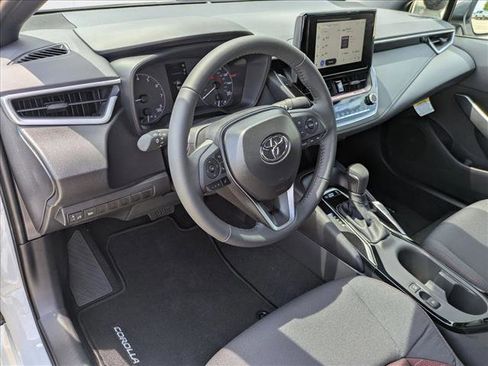 New 2025 Toyota Corolla SE image 3