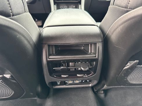 Used 2023 Jeep Grand Cherokee 4WD 4xe w/ Luxury Tech Group II image 33