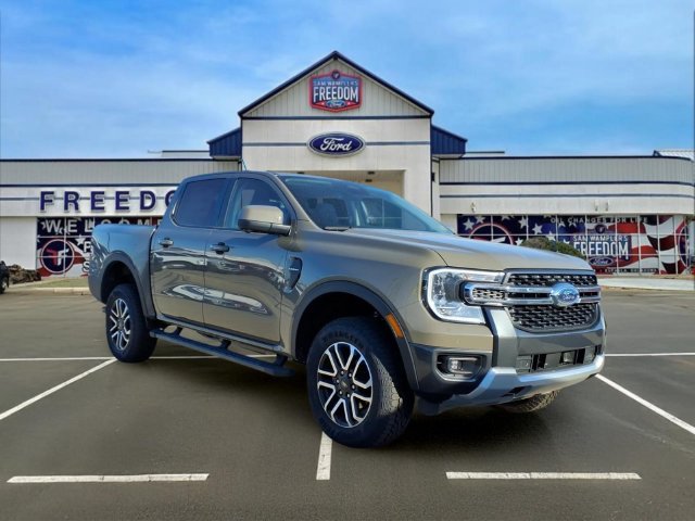 New 2026 Ford Ranger Lariat w/ FX4 Off-Road Package AWD/4WD image 1