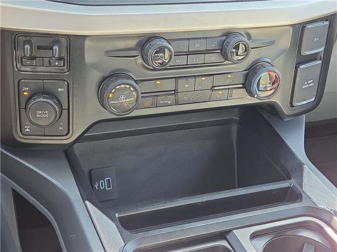 Used 2023 Ford F250 XLT w/ XLT Premium Package image 19