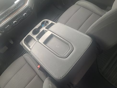 Used 2023 GMC Sierra 1500 Elevation AWD/4WD image 17