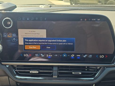 Used 2025 Chevrolet Equinox EV RS w/ Active Safety Package 3 AWD/4WD image 30