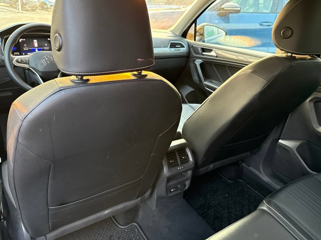 Used 2022 Volkswagen Tiguan SE AWD/4WD image 27