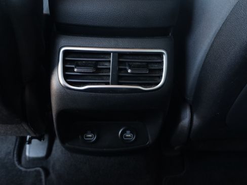 Used 2023 Hyundai Santa Fe SE FWD image 10