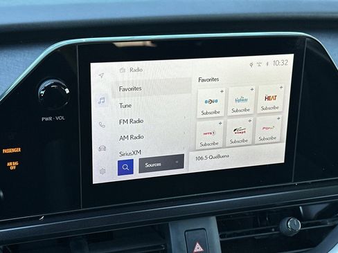 Used 2024 Lexus UX 250h 250h Base image 25