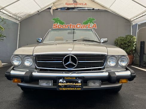 Used 1988 Mercedes-Benz 560 SL image 5