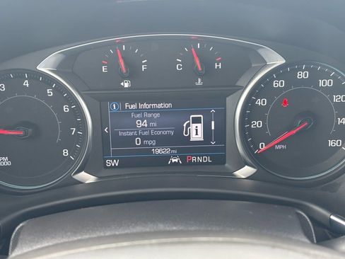 Used 2024 Chevrolet Equinox LT image 33