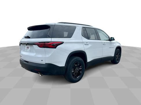 Used 2023 Chevrolet Traverse LT w/ Midnight/Sport Edition AWD/4WD image 9