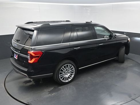 Used 2023 Ford Expedition Limited AWD/4WD image 38