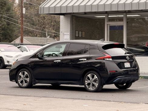 Used 2019 Nissan Leaf SL w/ SL Technology Package image 7