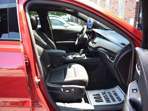 Used 2019 Cadillac XT4 Sport FWD image 36